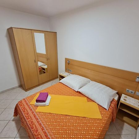 Apartmani Smiljanic สตารีกราด-ปาเคลนีซา ห้อง รูปภาพ