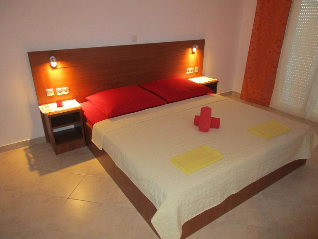 Apartmani Smiljanic สตารีกราด-ปาเคลนีซา ภายนอก รูปภาพ