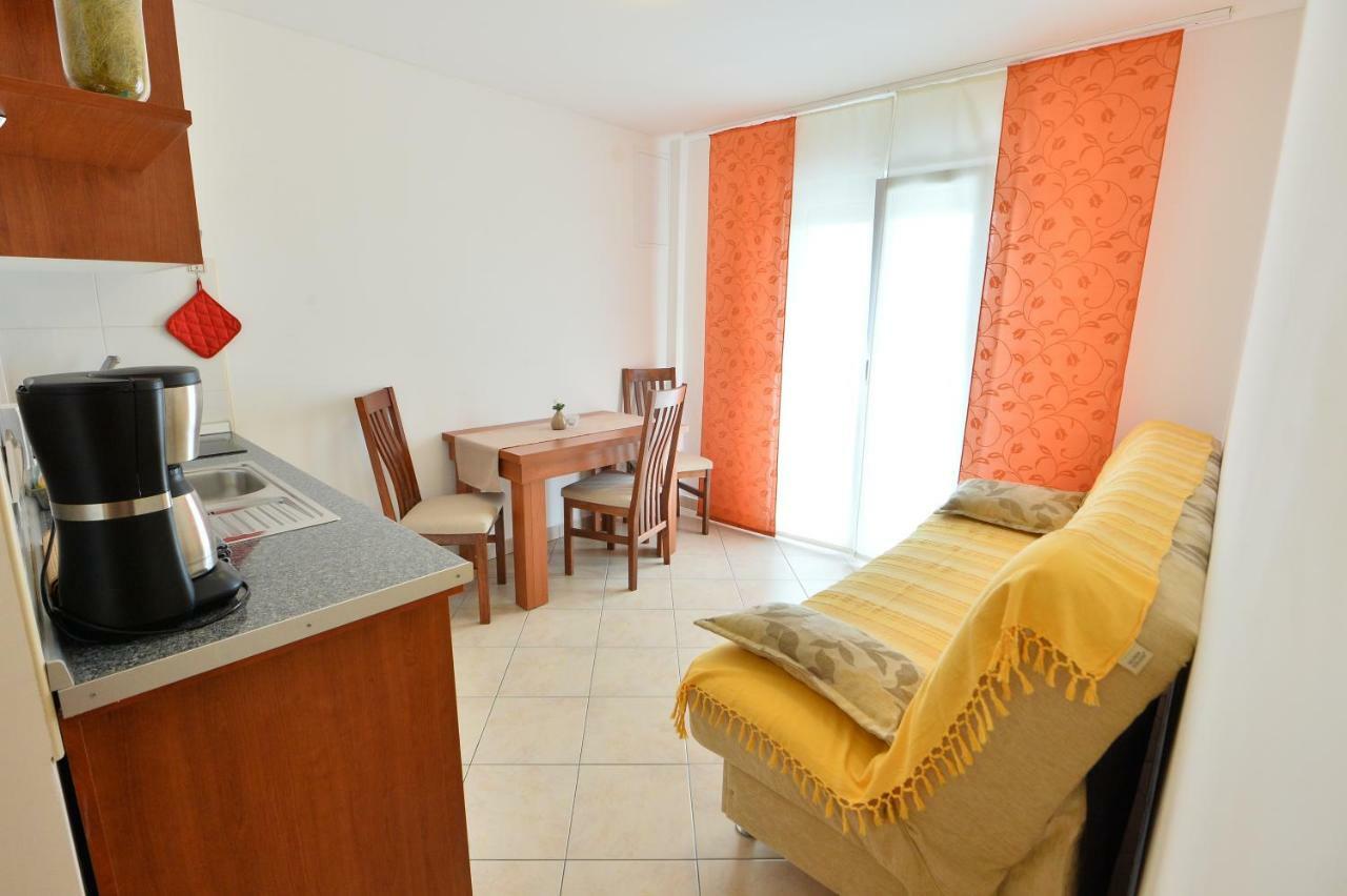 Apartmani Smiljanic สตารีกราด-ปาเคลนีซา ภายนอก รูปภาพ