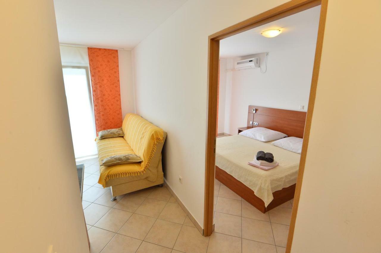 Apartmani Smiljanic สตารีกราด-ปาเคลนีซา ภายนอก รูปภาพ